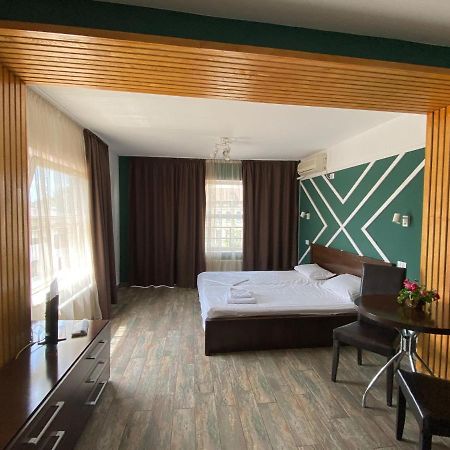 Ave Hotel Victoriei Bucharest Exterior photo