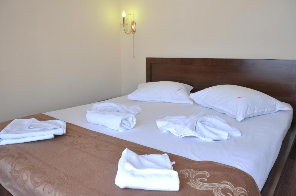 Ave Hotel Victoriei Bucharest Exterior photo