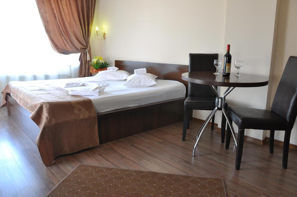 Ave Hotel Victoriei Bucharest Exterior photo